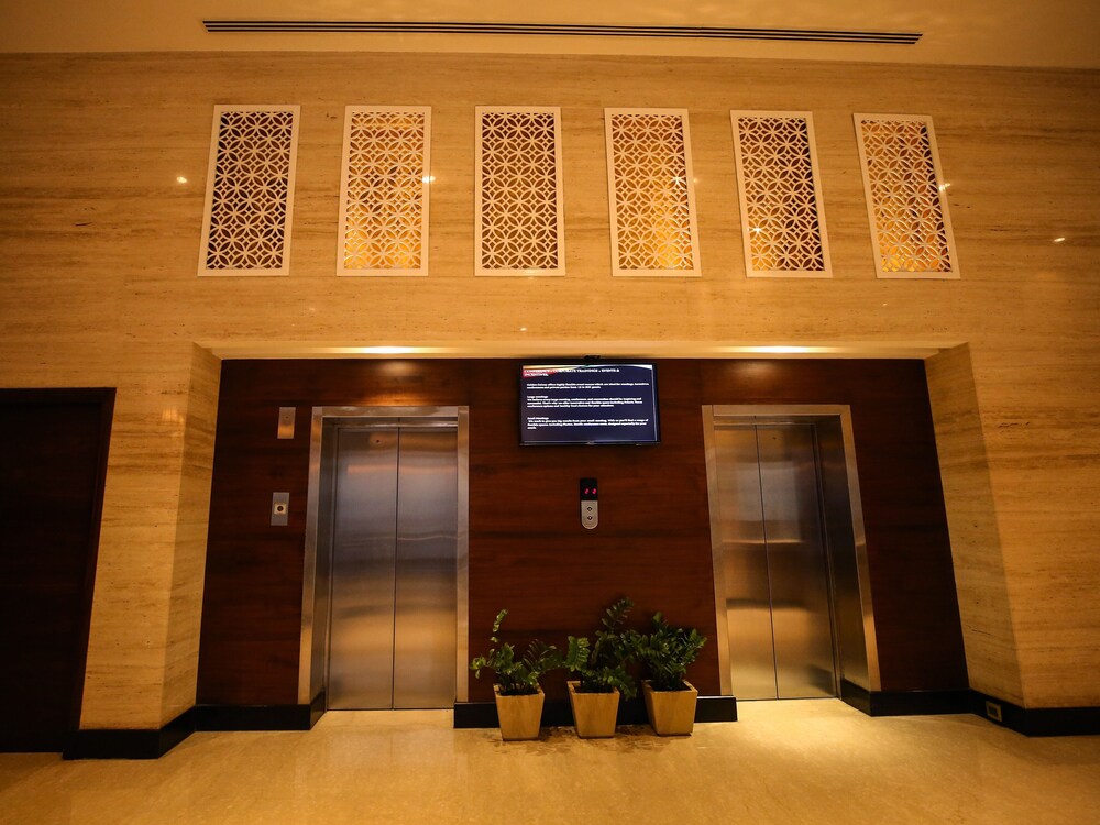 Golden Galaxy Hotels & Resorts 7/50