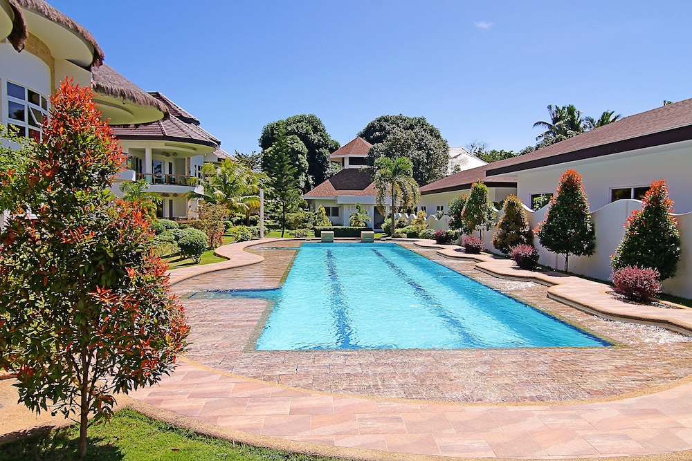 Vida Homes Condo Resort 72/78