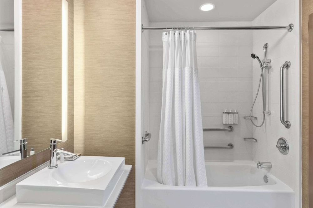 Cambria Hotels Plano Frisco 47/50