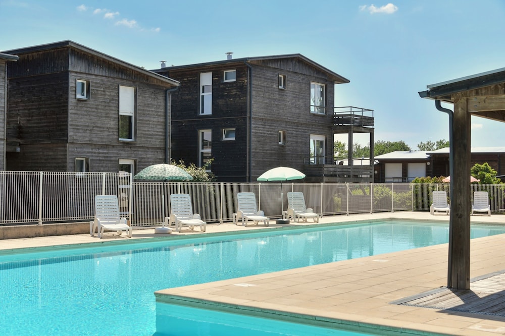 Residence Vacanceole Le Domaine de Saint Orens 57/64