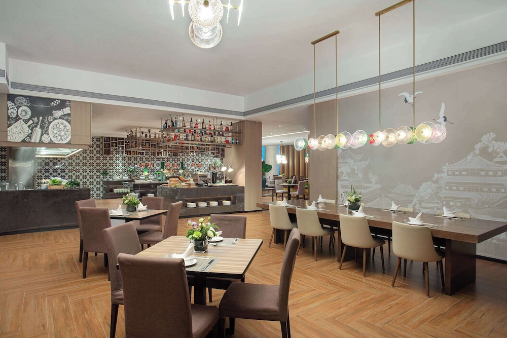 Wyndham Garden Haikou Meilan 42/59