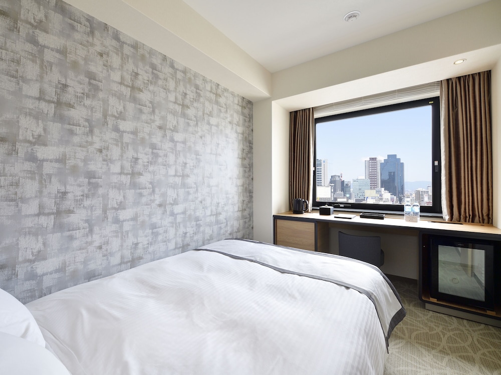HOTEL ELCIENT OSAKA 11/66