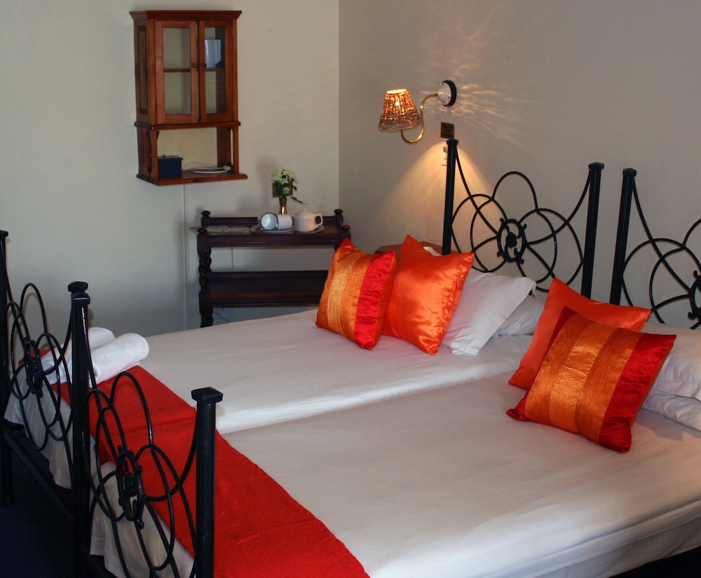 Knysna Wayside Inn 24/49
