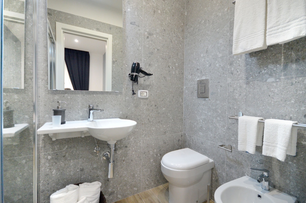 Napoliseason Rooms And Breakfast 41/49