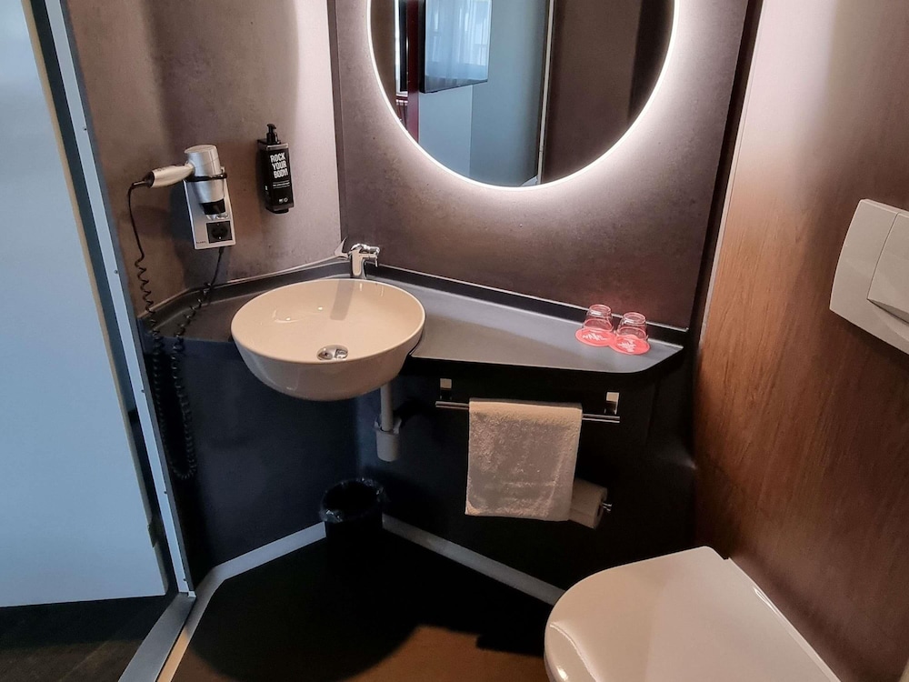 ibis Luebeck City 56/57