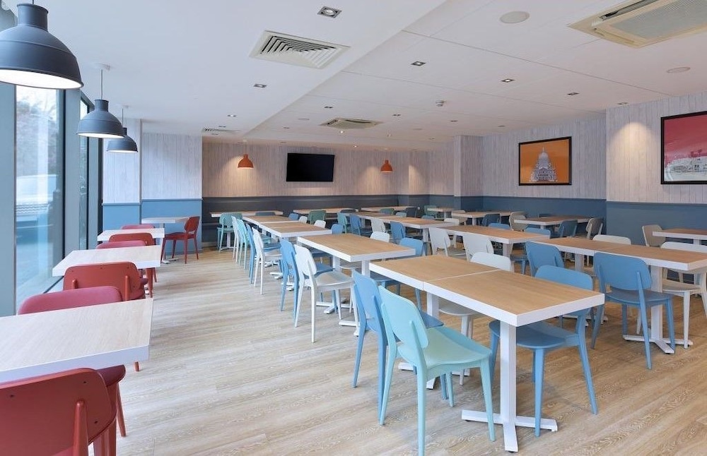 Travelodge London Waterloo Hotel 24/34