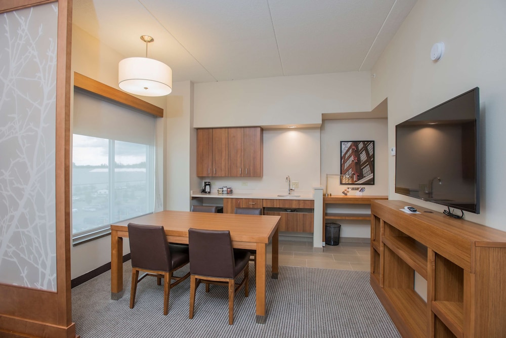 Hyatt Place Cincinnati / Sharonville Convention Center 51/62