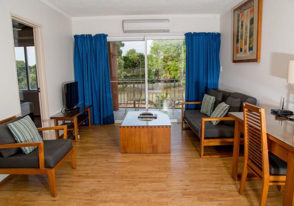 Cullen Bay Resorts By Vivo 33/49