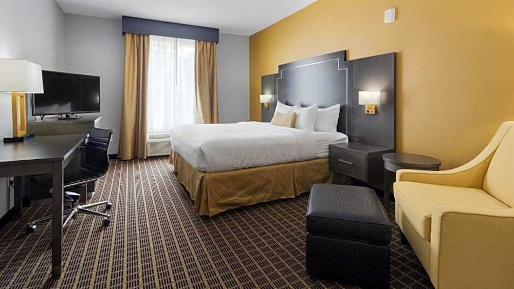 Best Western Plus Regency Park 11/43