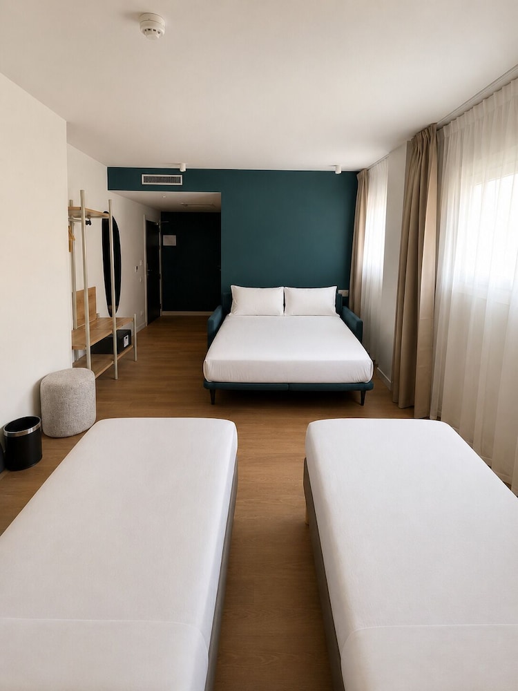 ibis Styles Zumaia Zestoa 24/50