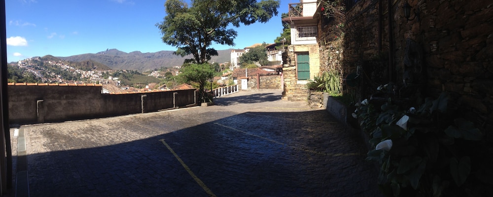 Pousada Casa Dos Contos 32/39