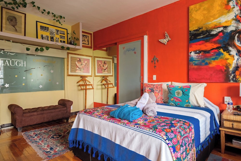 Family, Queen Bed, Pet Friendly, Bathtub, Casa ITZAE B&B 3/7