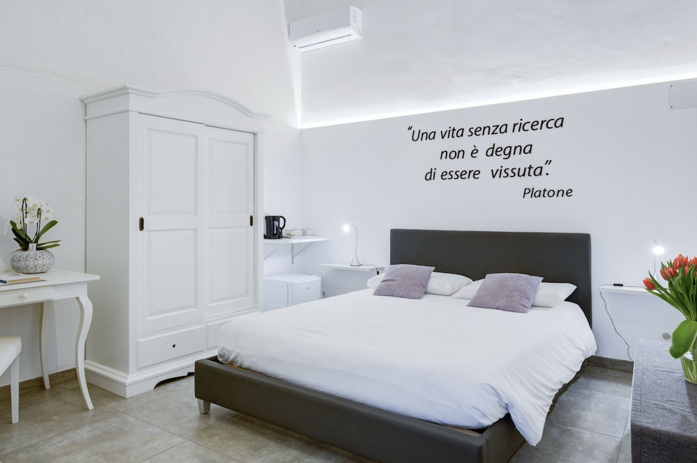 CLASSIC, DOUBLE BED