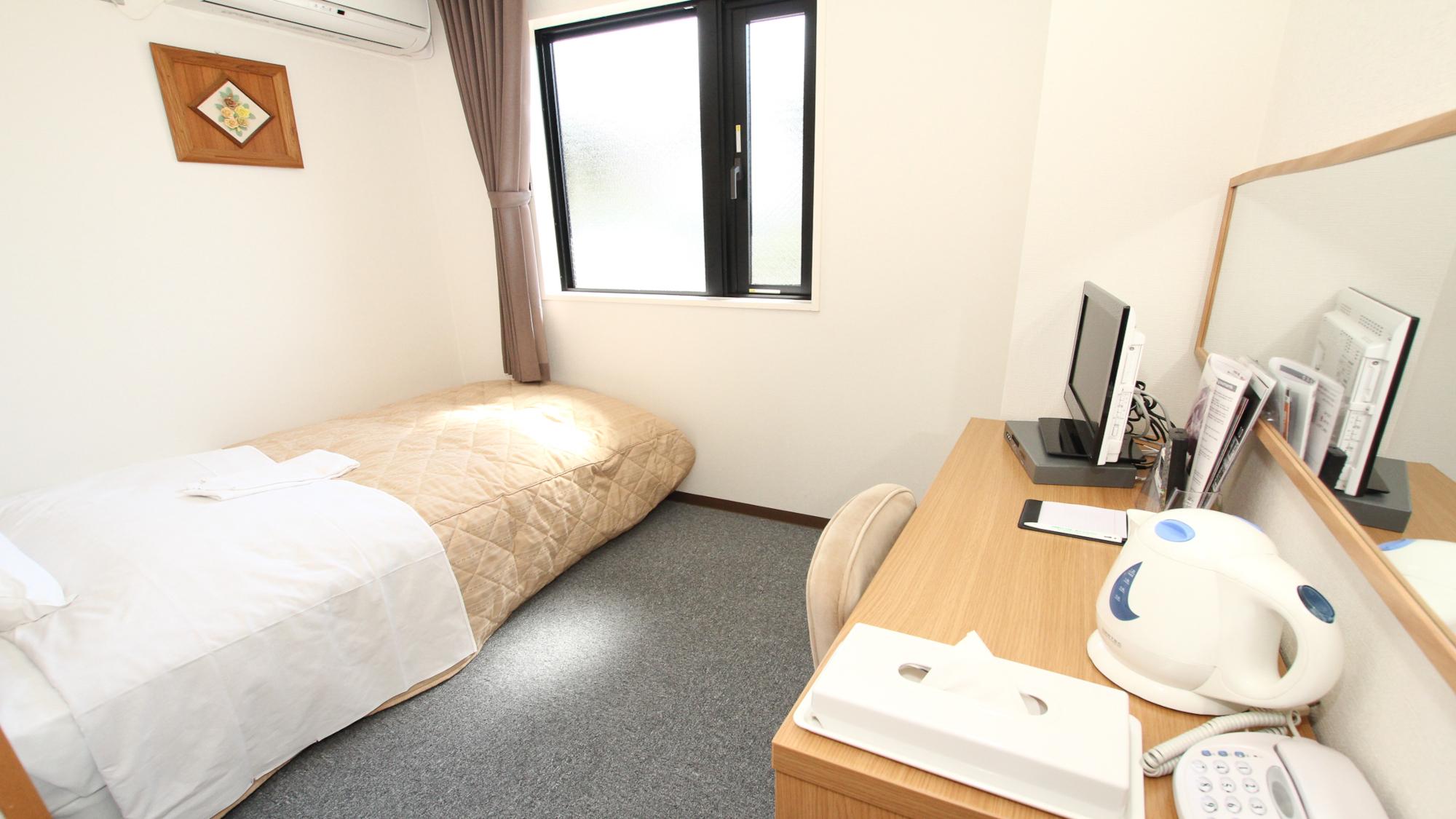 Semi Room, Standard, Single, Semi Double Bed, Bathtub, Main Building