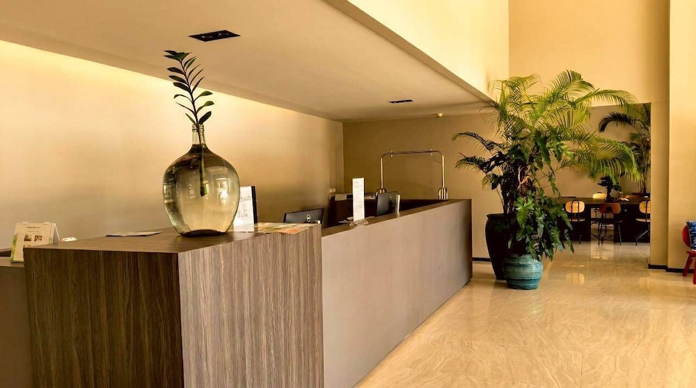 Beehive Boutique Hotel Phuket 5/50