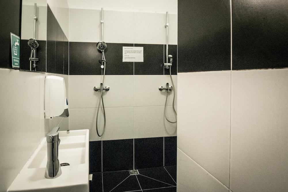 Charles Bridge Hostel & Apartments 93/98