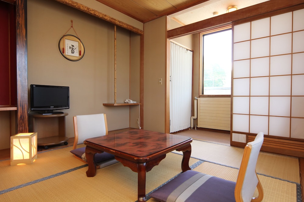 Hakuba Hotel Ougiya 27/28