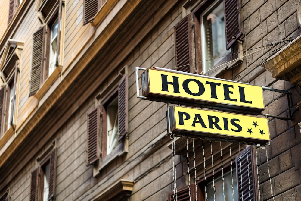 Hotel Paris 2/49