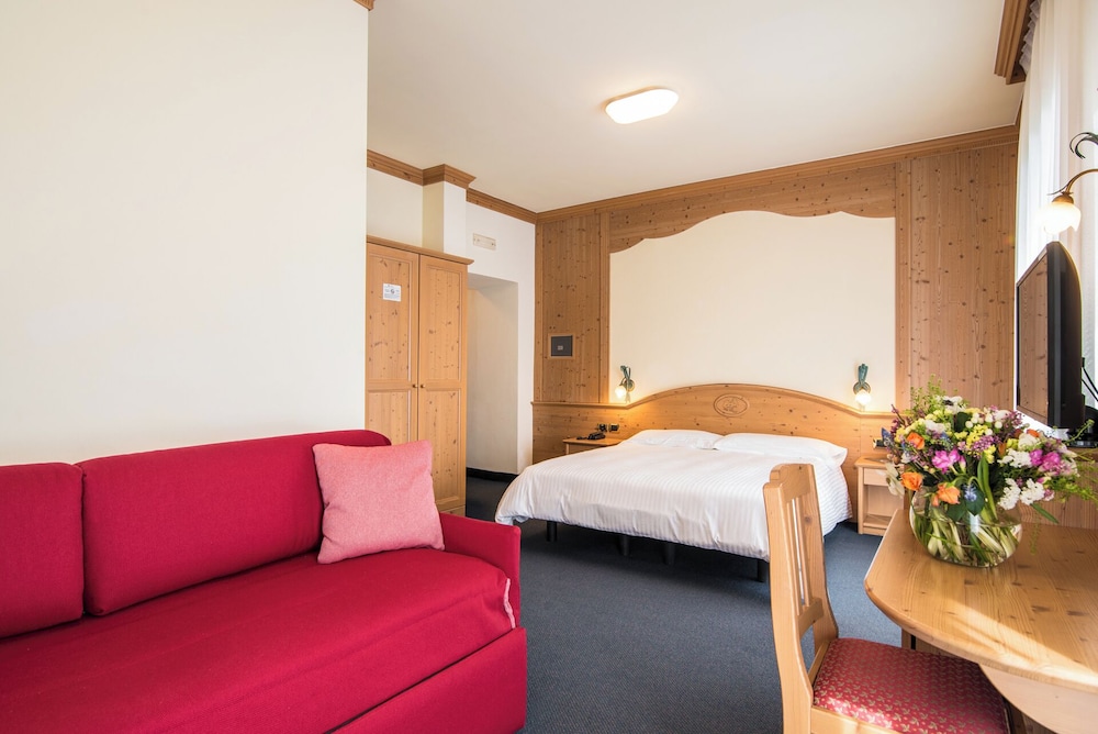 Hotel Colfosco 13/50