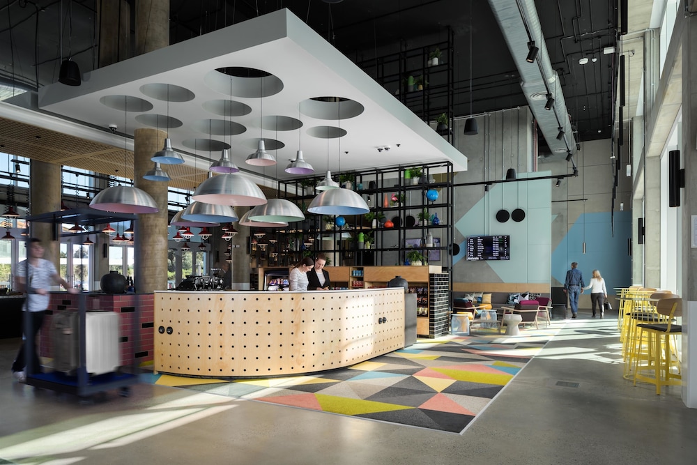 Atura Adelaide Airport Hotel 42/49