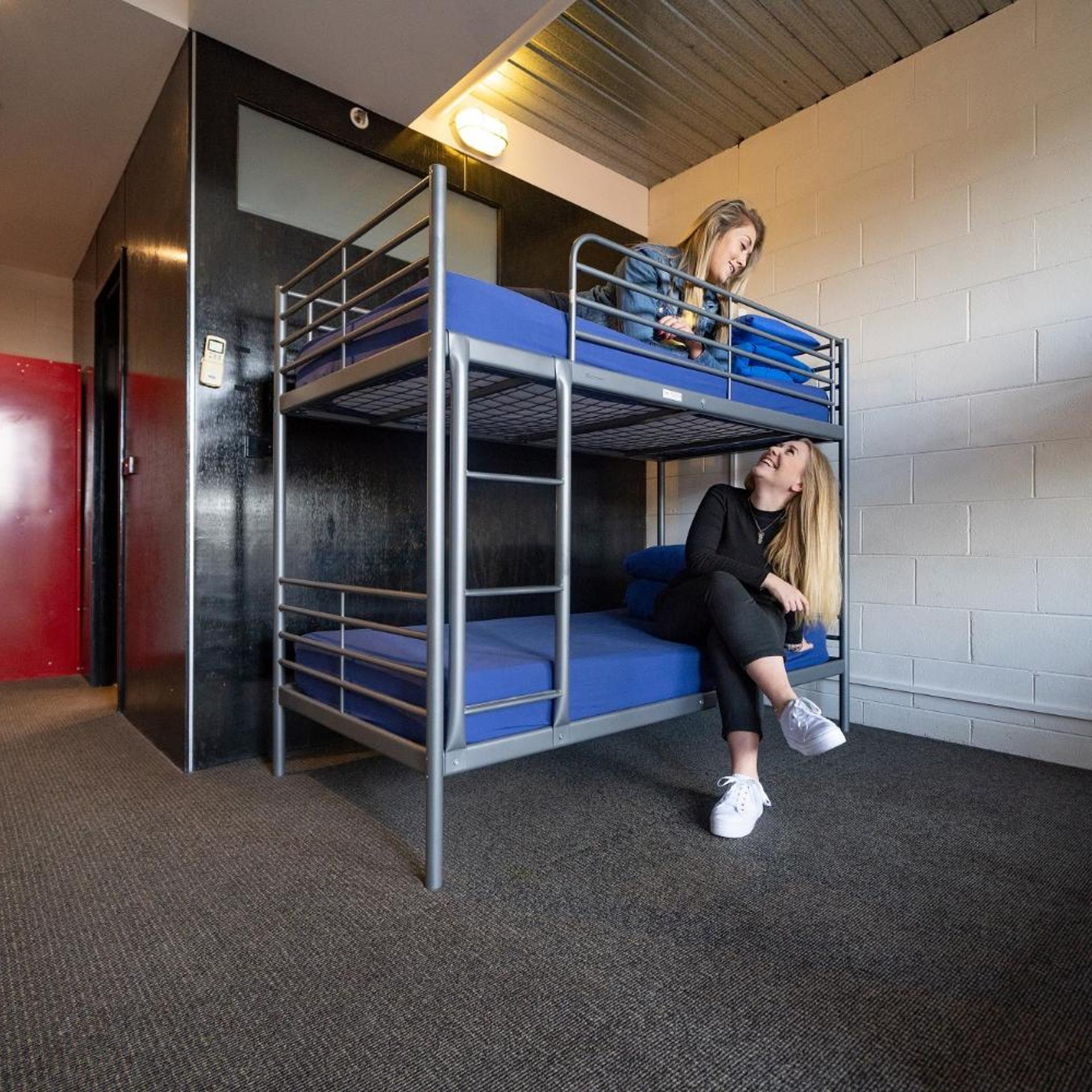 Summer House Backpackers Melbourne 18/37