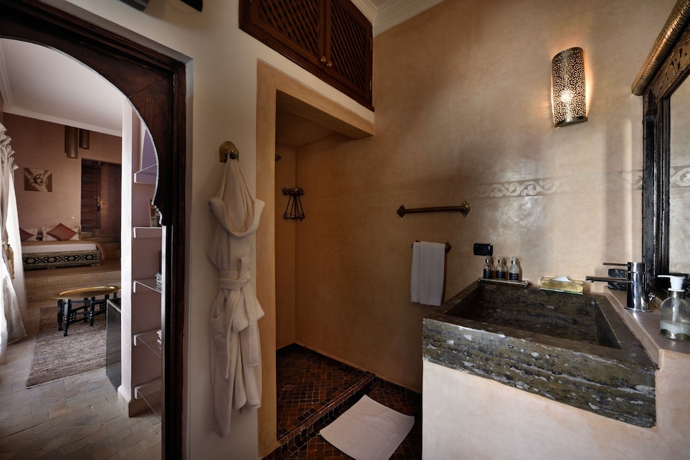 Riad Les Ammonites 15/63