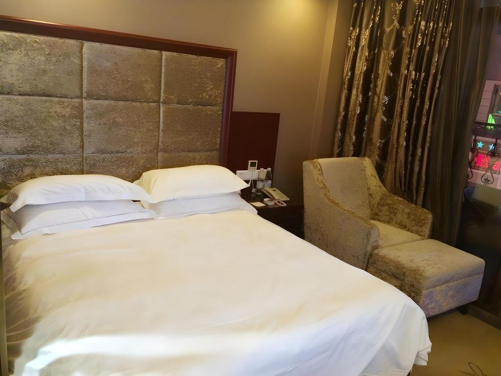 Wanzi Hotel 18/29