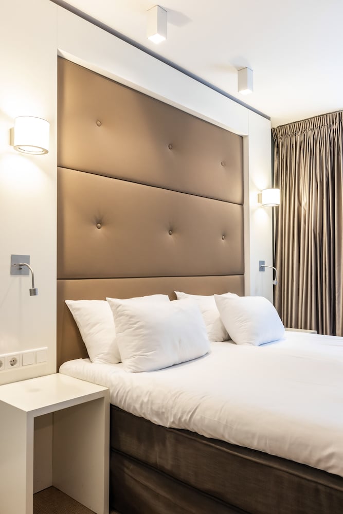 Hotel JL No76 42/64