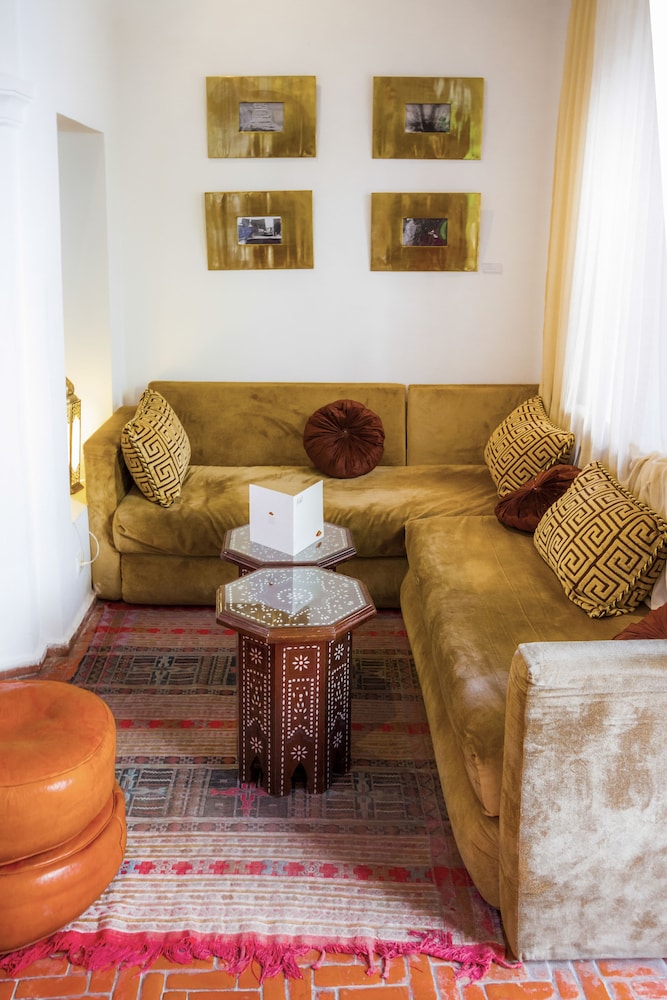 Hotel Blanco Riad 30/45