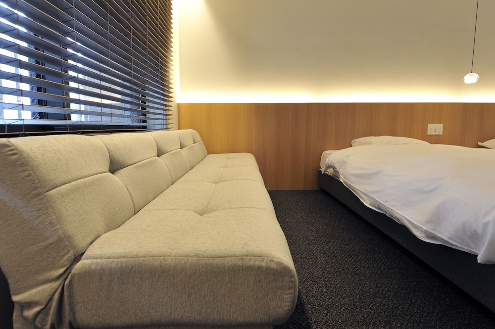 Fugastay Shijo Omiya 37/38