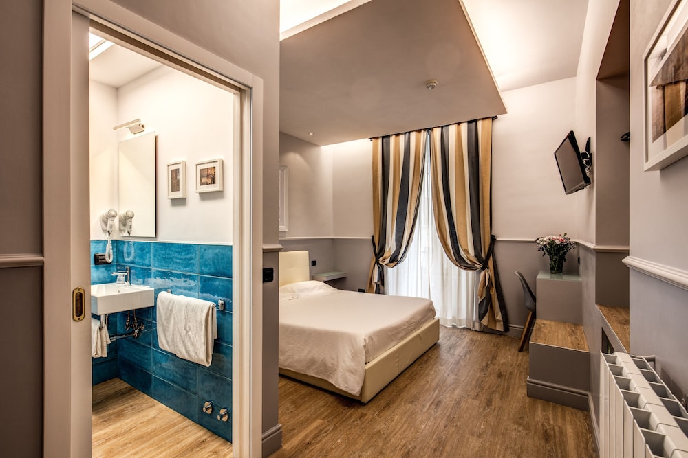 Hotel Taormina Roma 40/56