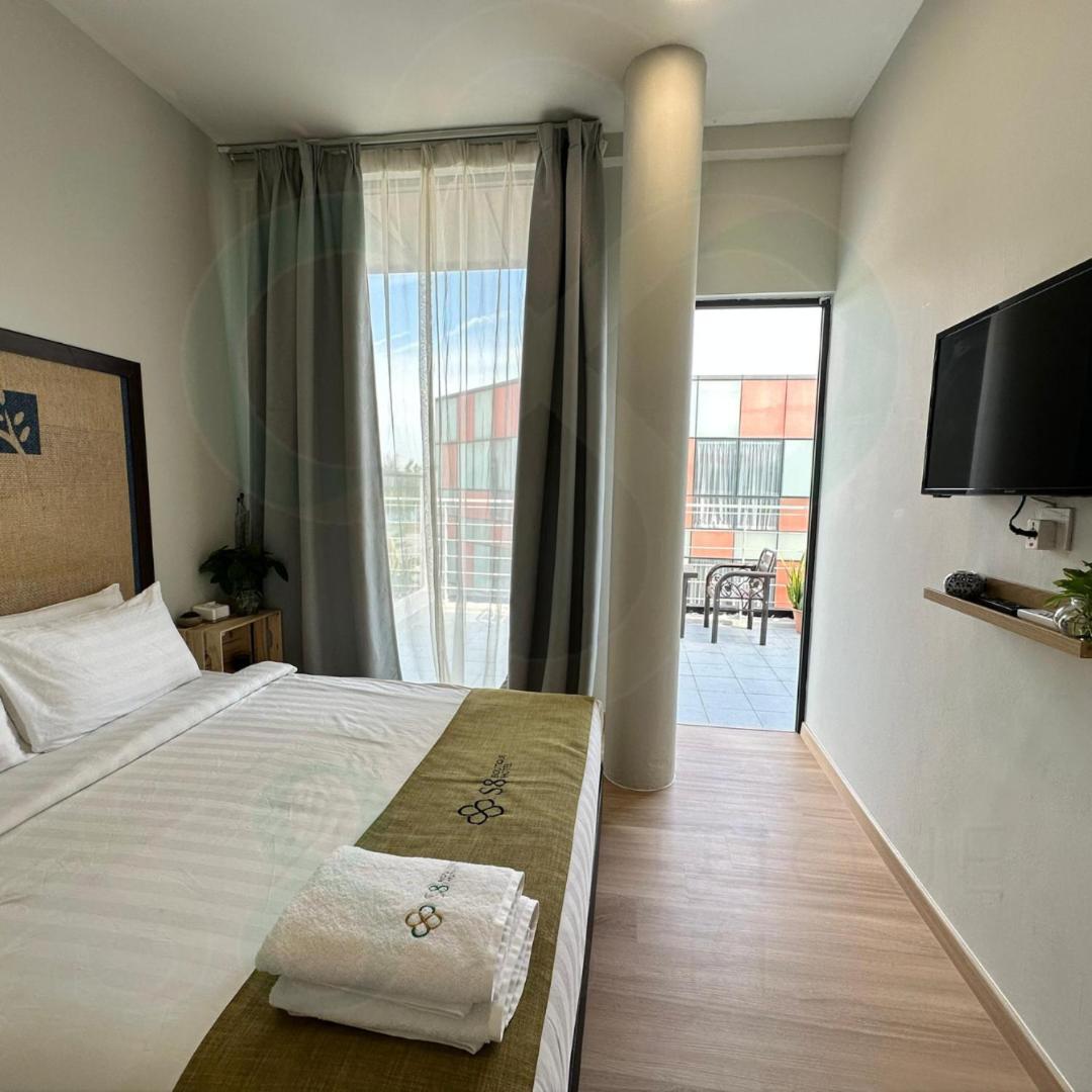 Deluxe, Double Bed, Balcony