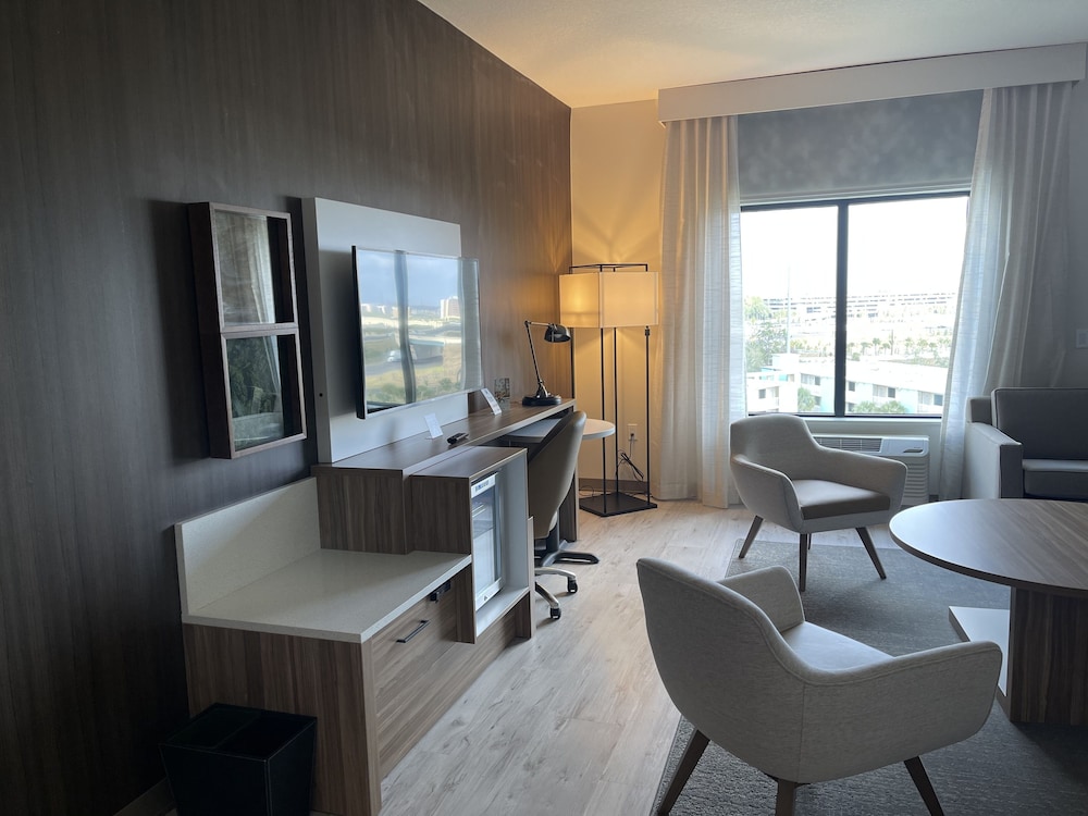 Wyndham Garden Orlando Universal I Drive 55/69