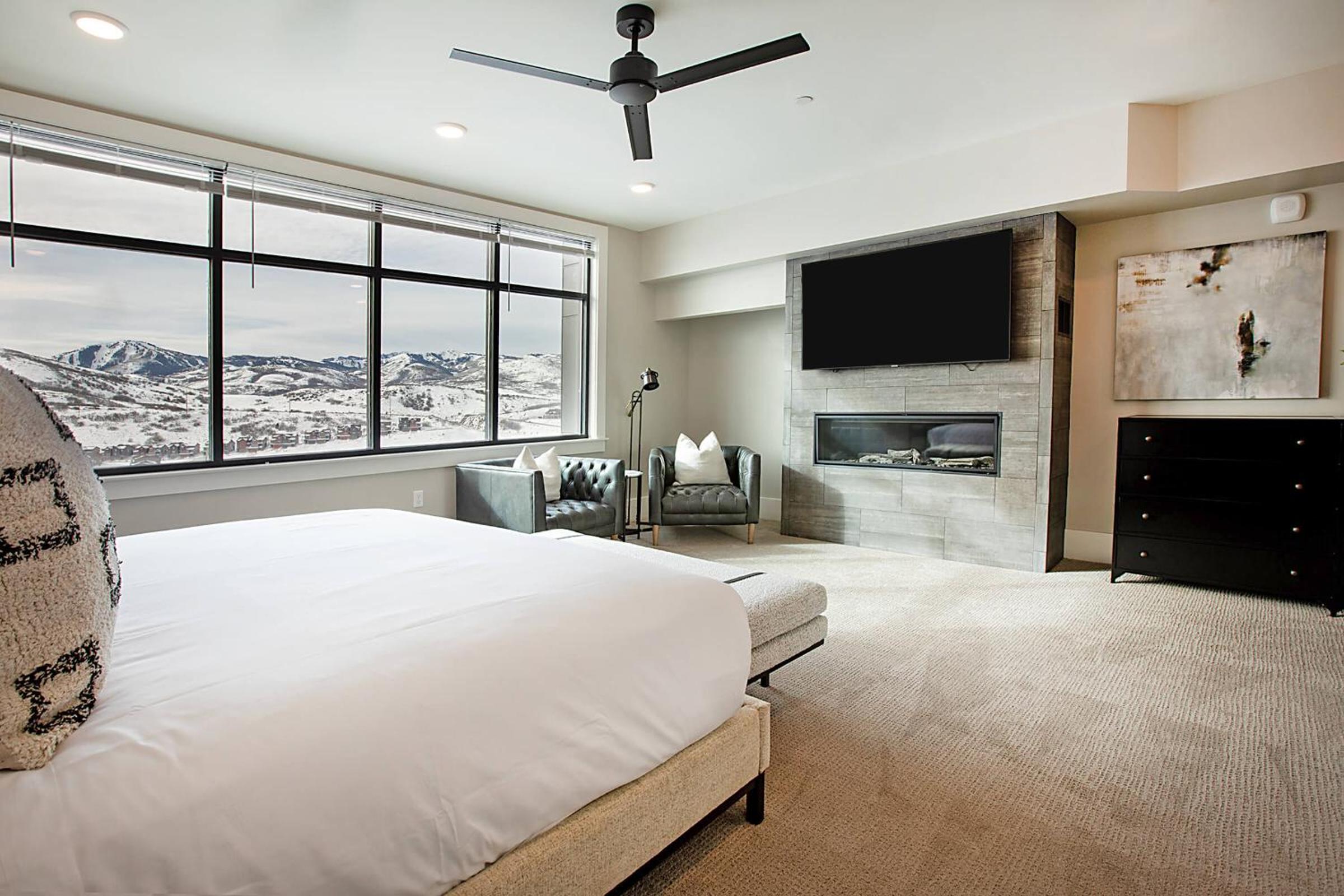 Penthouse Suite, King Bed