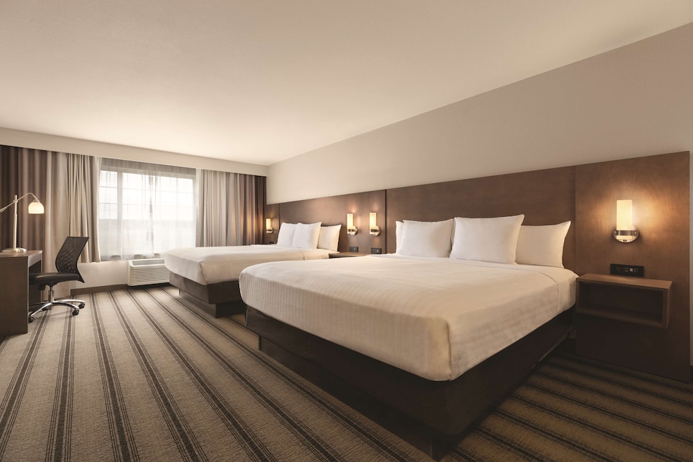 Country Inn & Suites by Radisson, Billings, MT 9/34