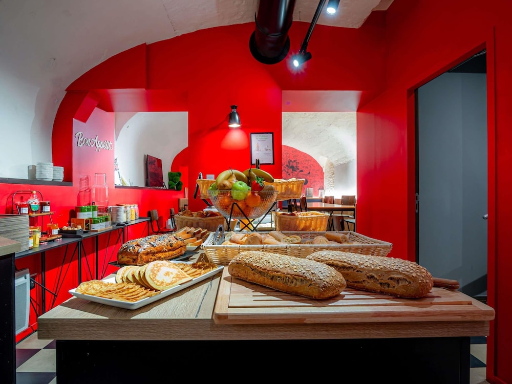 Ibis styles Paris Gare de l'Est Magenta 56/70