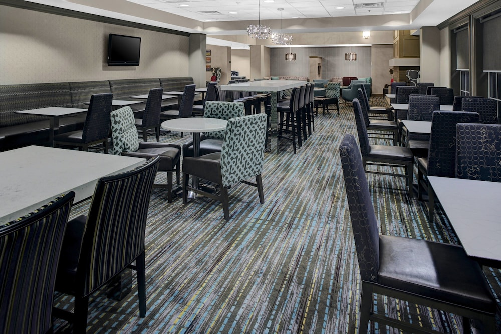 Residence Inn Cleveland Beachwood 23/33