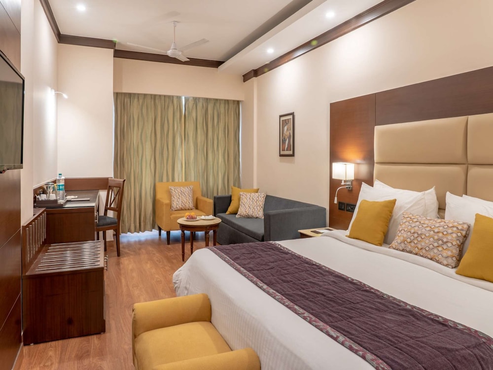 Madhuban Sarovar Portico Mussoorie 18/50