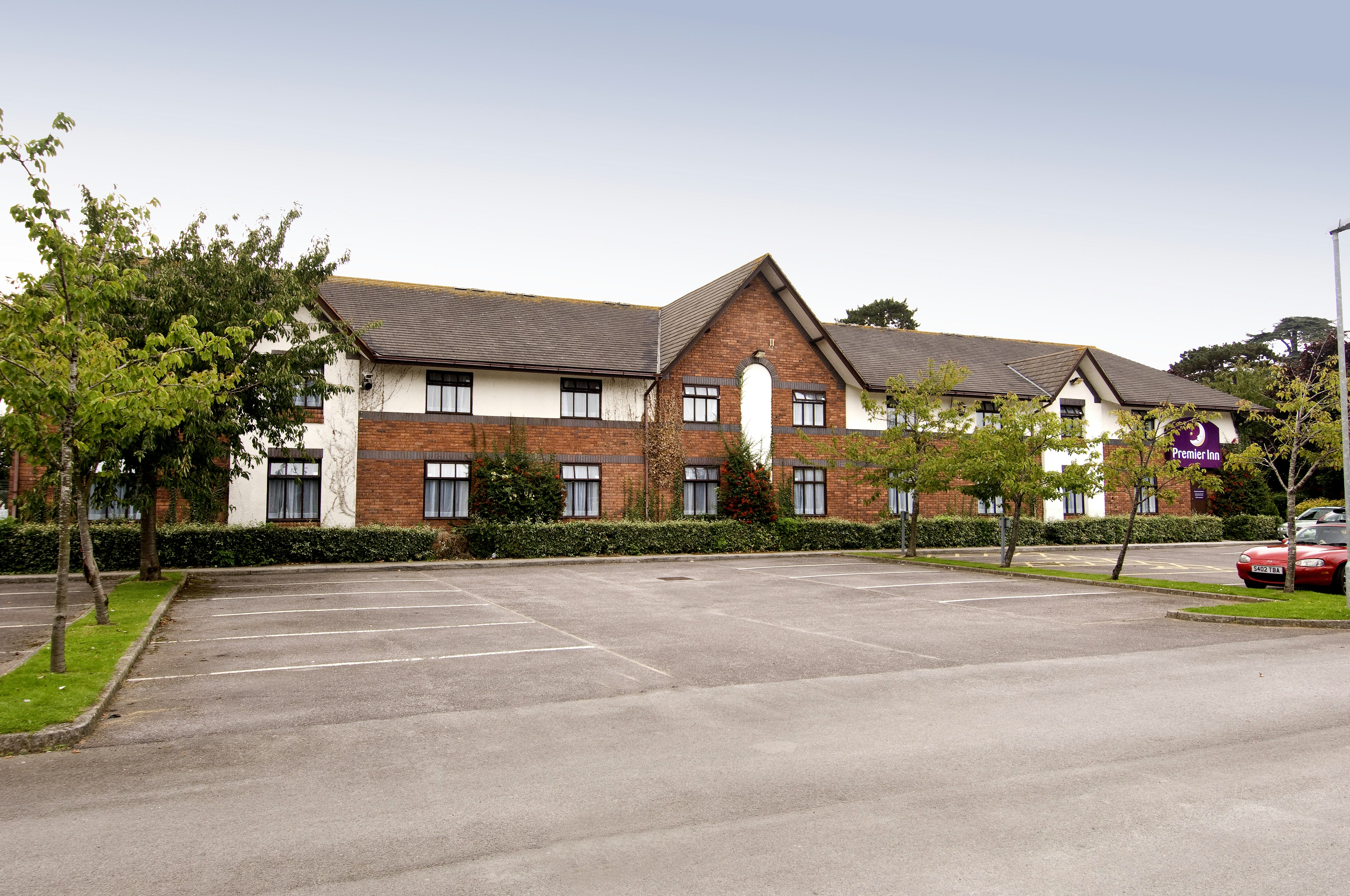 Premier Inn Taunton East 29/35