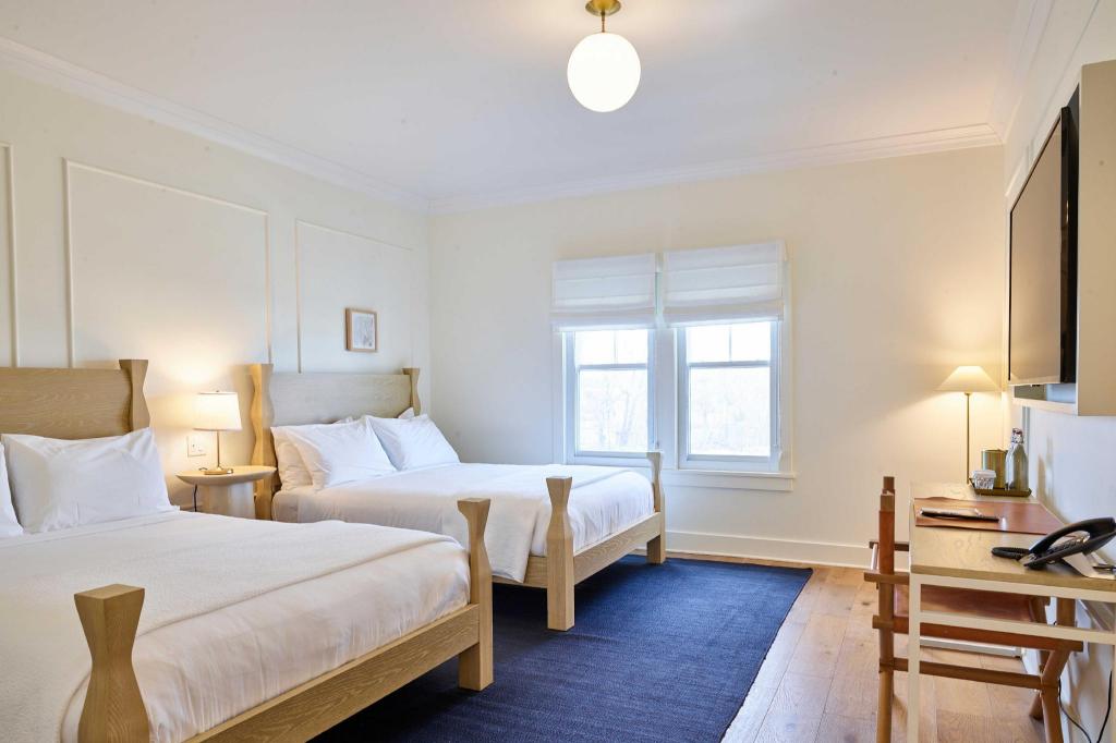غرفة قياسية بسريرين كوين، The Lake House on Canandaigua 2/3