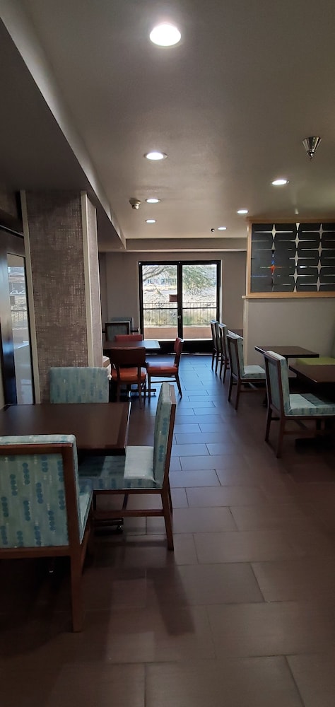 Hampton Inn Suites Las Vegas Henderson 42/61