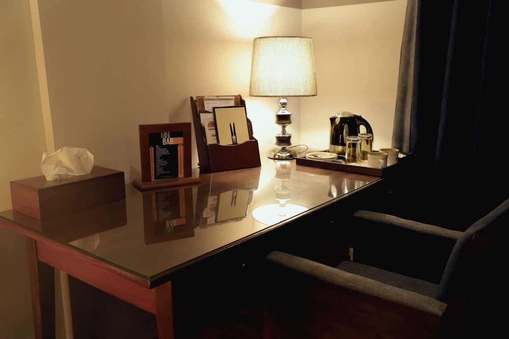 The Residency Hotel 19/43