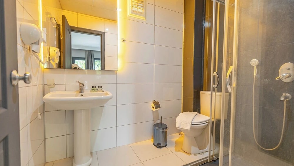 Ladonia Hotels Leo Beach Resort - Adults Only 41/43