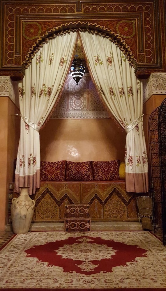 PALAIS DIDI 6/40
