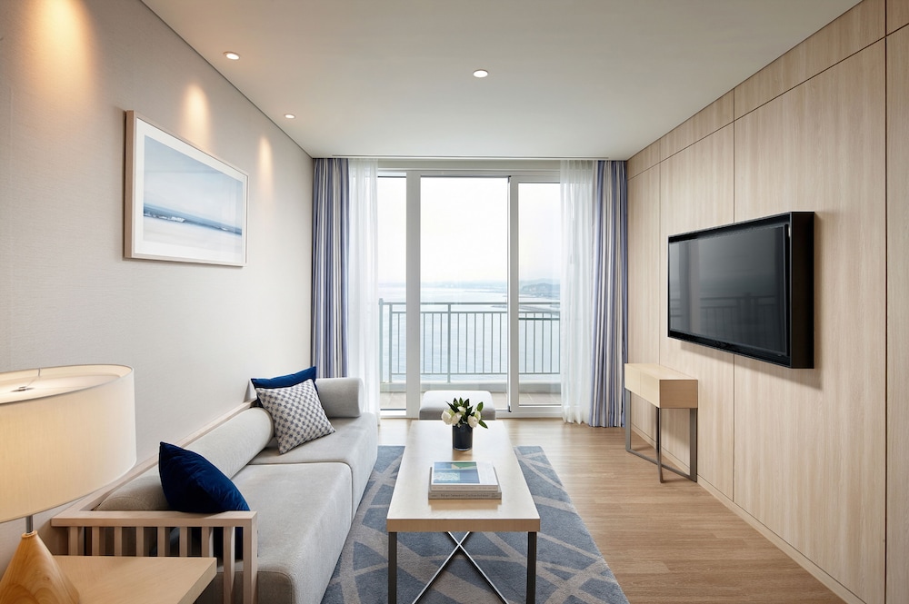 Lotte Resort Sokcho 55/72