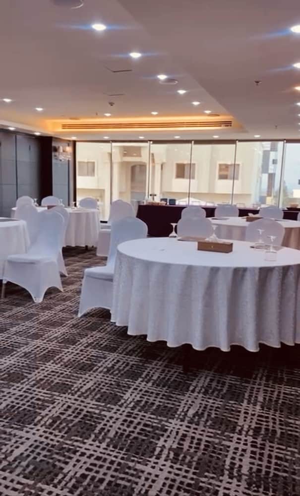 فندق جولدن بوجري الظهران(Golden Bujari Hotel Al Dhahran) 48/53