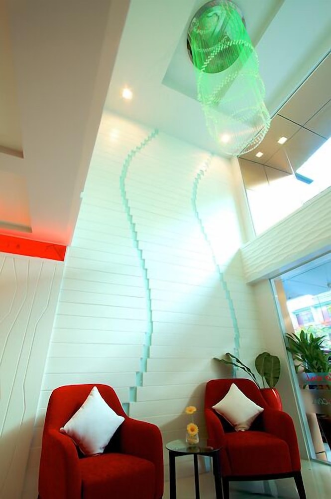 Ds67 Suites 28/40