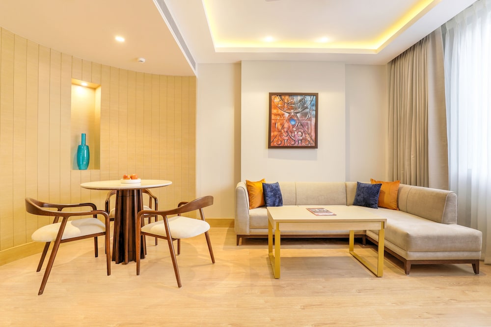 Lemon Tree Hotel Aligarh 14/25