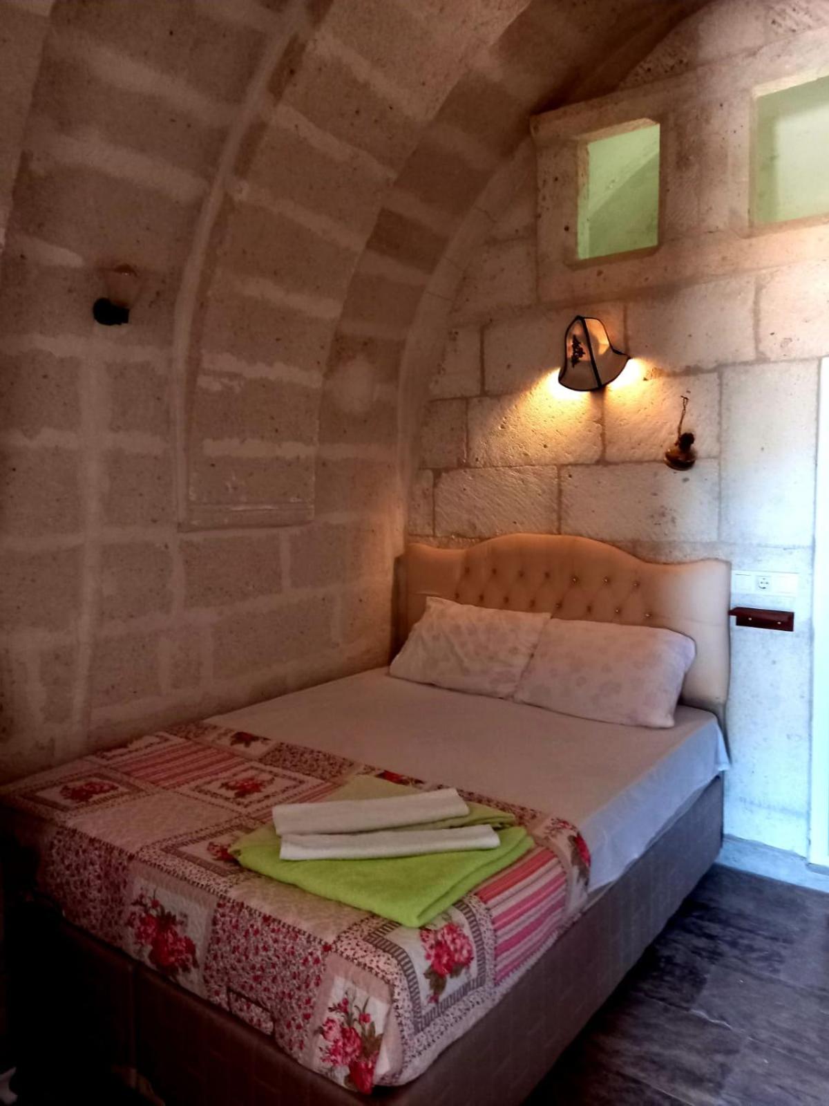 غرفة قياسية ثلاثية، Ulas Cave Hotel 7/10
