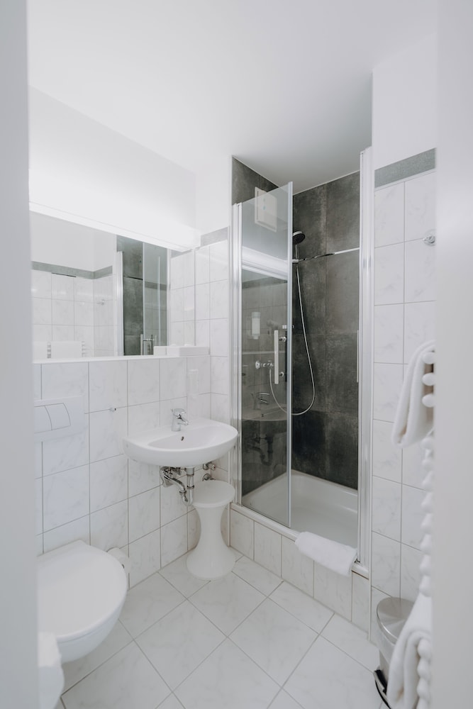 Hotel Am Wald 45/47